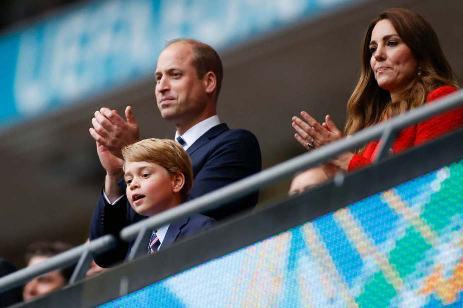 威廉王子和乔治王子，一位历史学家预测，乔治王子和凯特·米德尔顿将“经常”出现在查尔斯国王的加冕典礼上