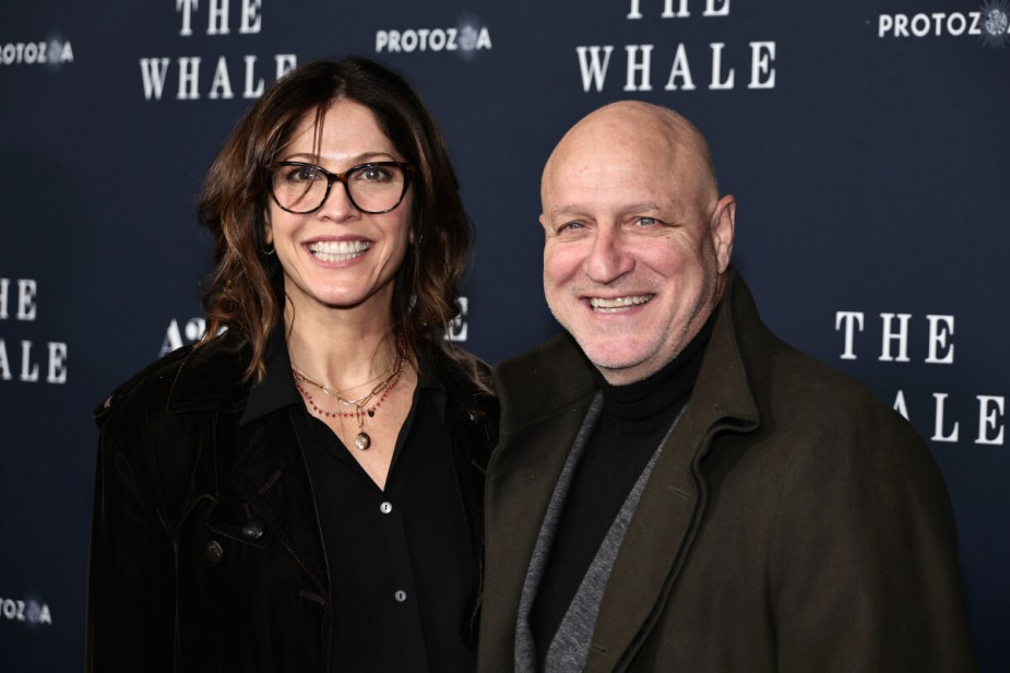 2022年11月29日，Lori Silverbush和《顶级厨师》总评委Tom Colicchio在纽约市林肯中心的Alice Tully Hall参加了《鲸鱼》的纽约放映